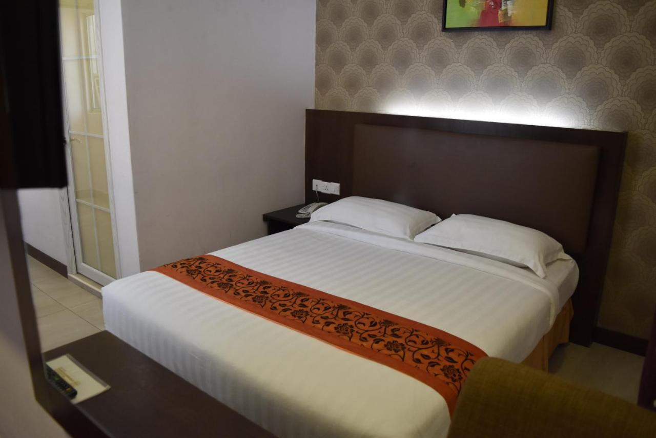 Sunrise Hotel Petaling Jaya Exterior foto